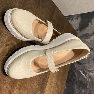 Dr. Scholl's Cream Mary Jane Flats